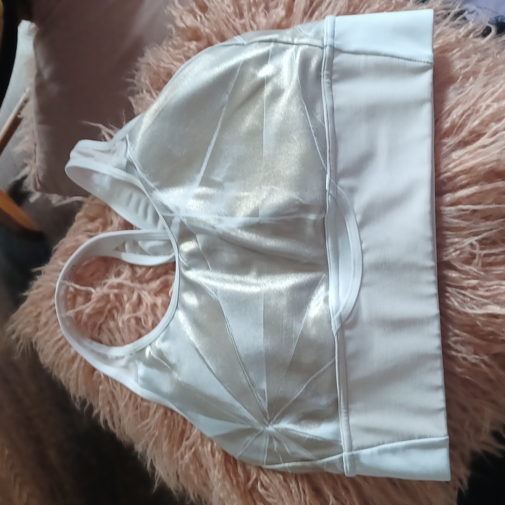 Beautiful activewear top